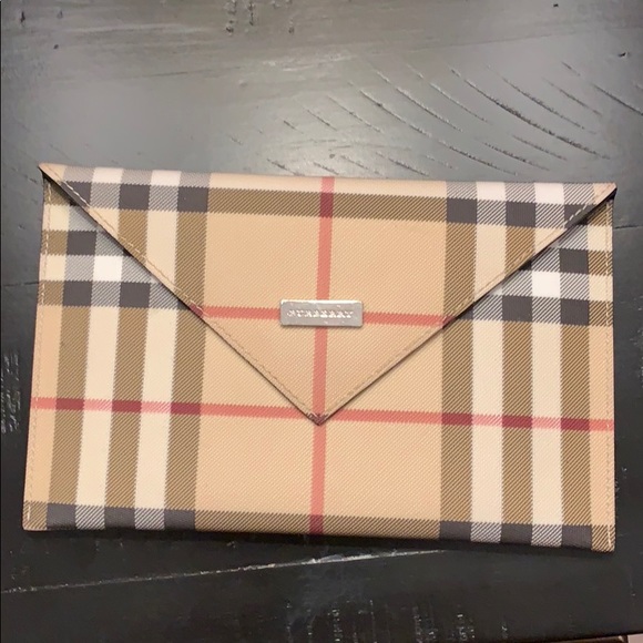 burberry envelope bag